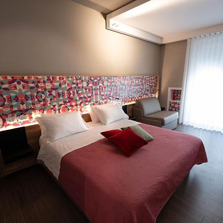 Bed In Centro Bed & Breakfast Napoli Bagian luar foto